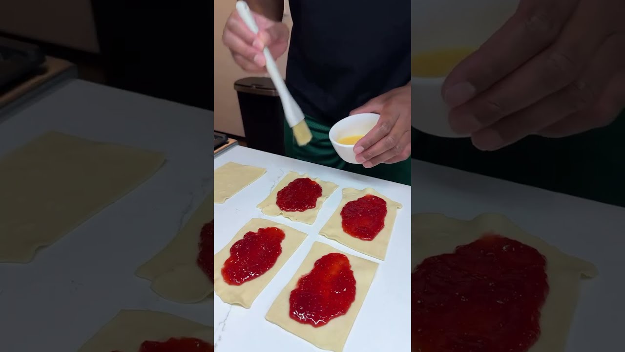 Make Homemade Pop Tarts on under 1 minute. #Homemade #Poptarts