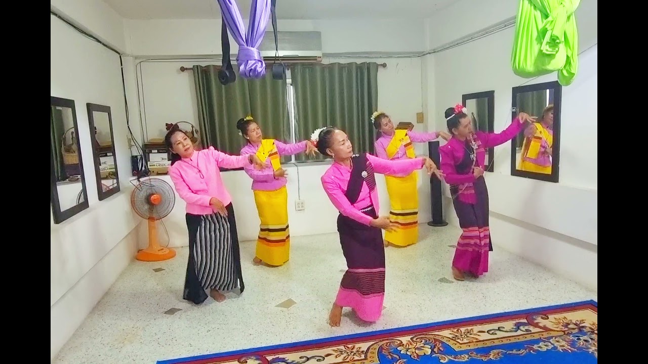 ซ้อมรำฮำฮอนอาลัยรัก