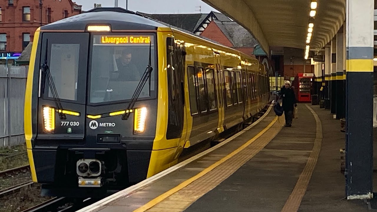 Trains at West Kirby  14/12/23 - Merseyside