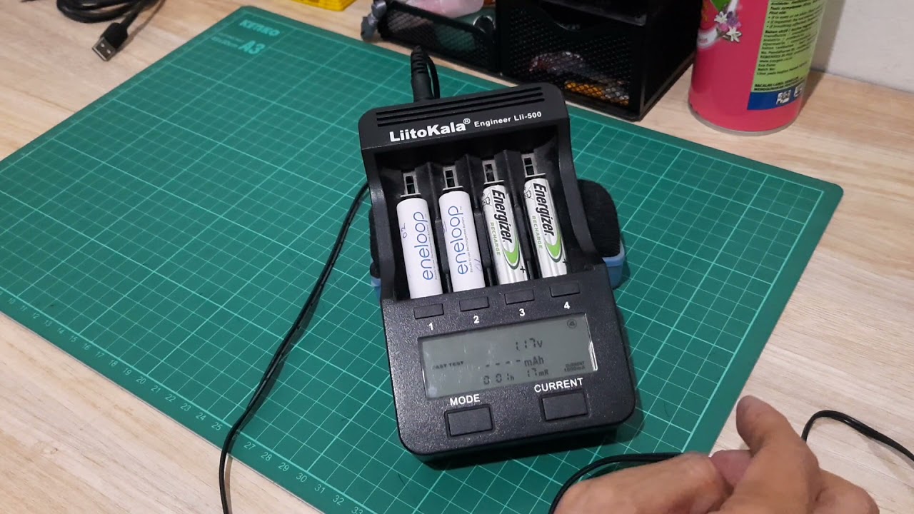 Kapasitas mAh real batere rechargeable NiMH Energizer AA 2000 mAh dan Eneloop AA 1900 mAh