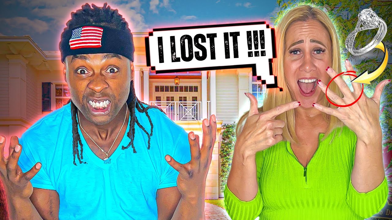 1st Lady Loses her ENGAGEMENT ring!