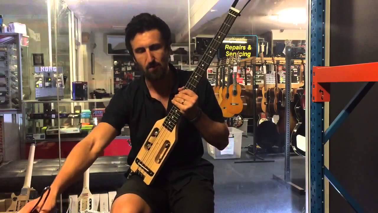 Traveler Guitar Review - Ultralight Bass