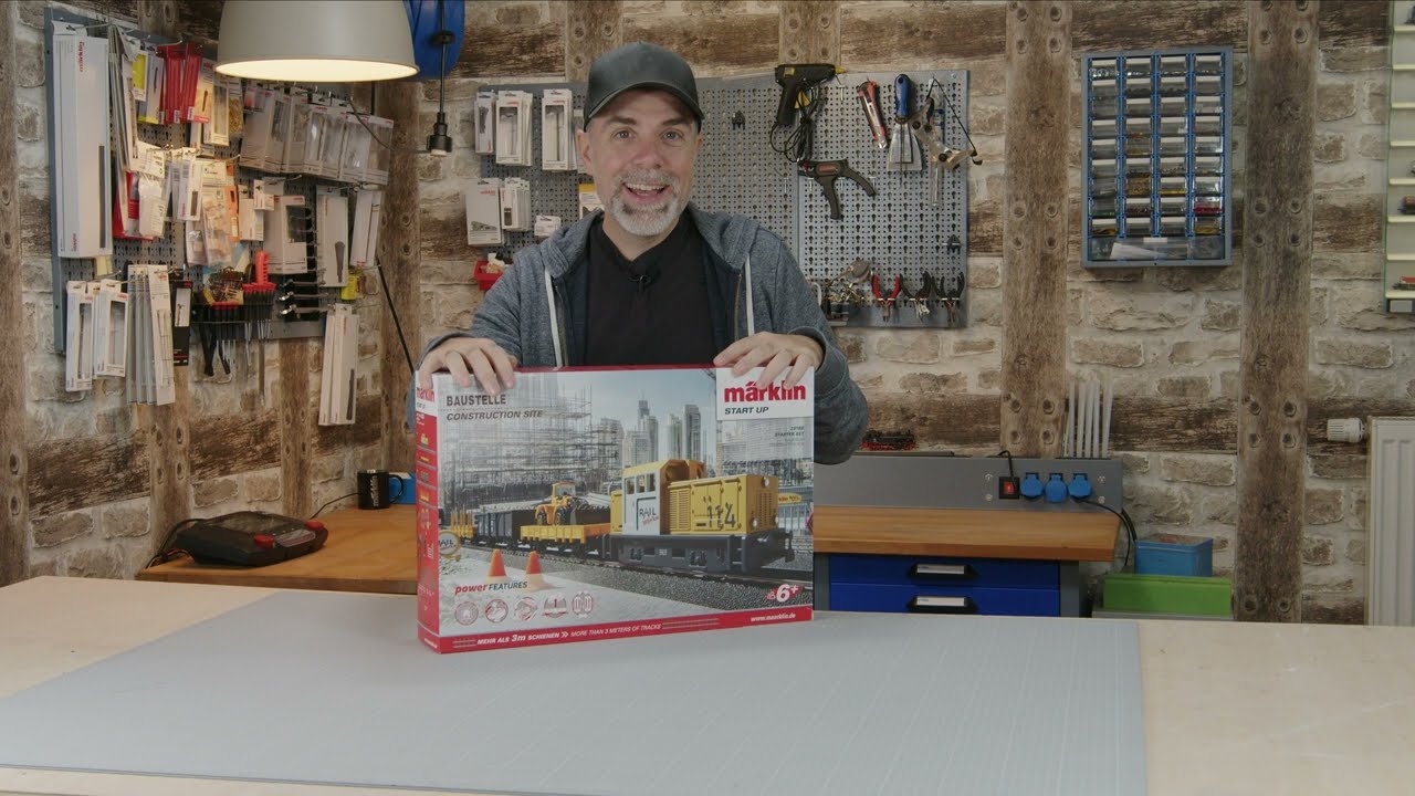 Modellbahn bauen mit der M&auml;rklin Startpackung M&auml;rklin Startpackung Baustelle (Folge 03)