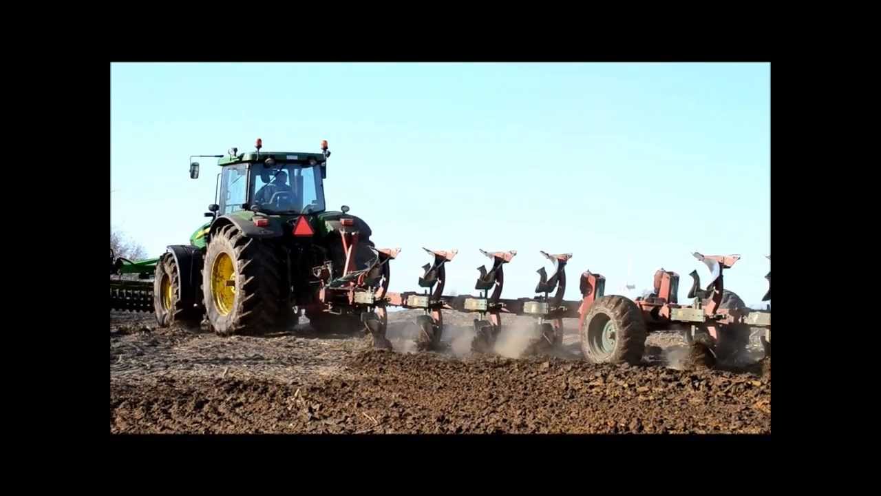Nr Felding Maskinstation pløjer m/ kvik pak furepakker
