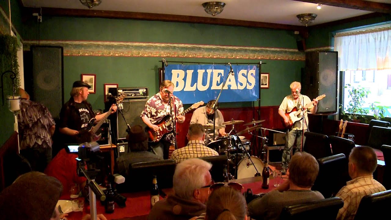 Blueass at May Run Åmål 2012 1080