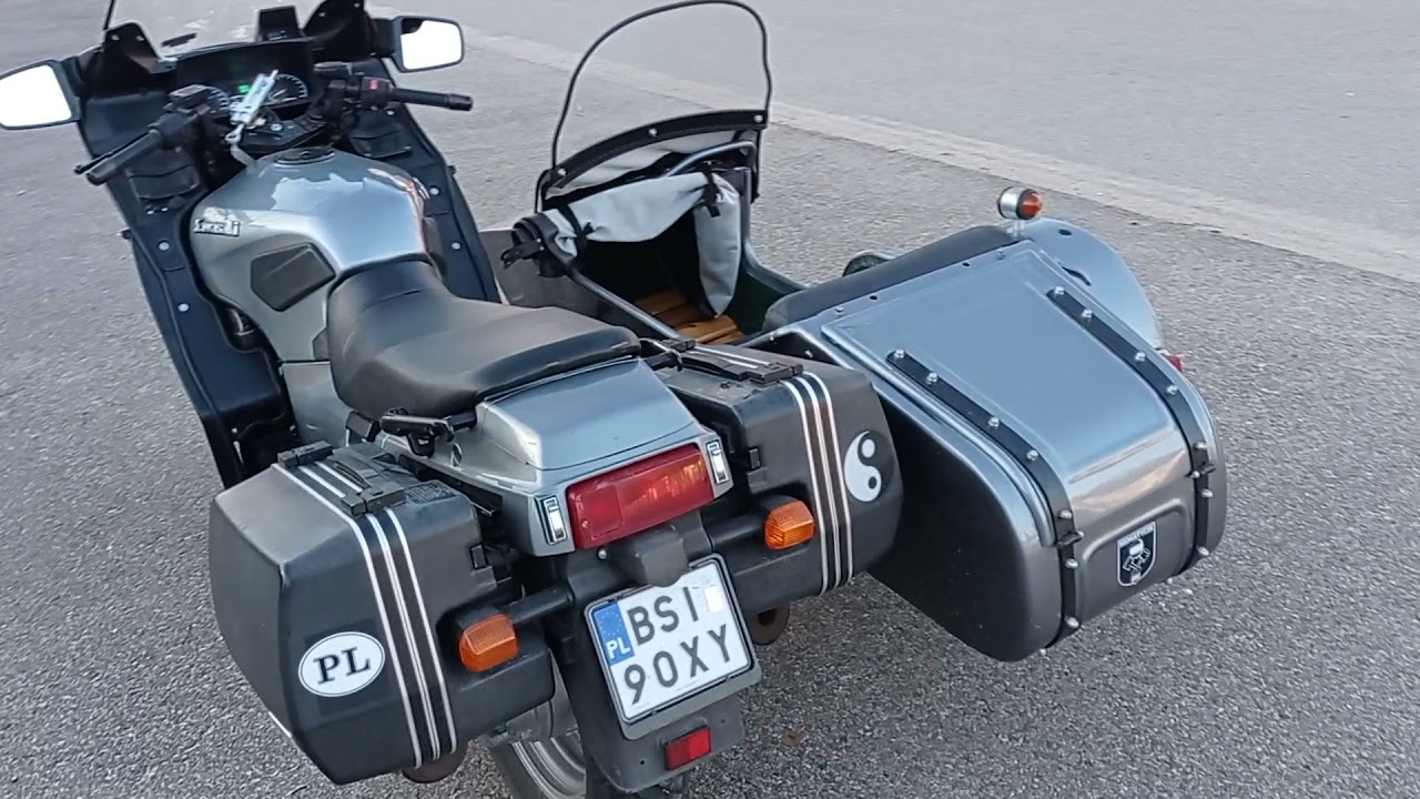 Kawasaki GTR 1000 z koszem bocznym