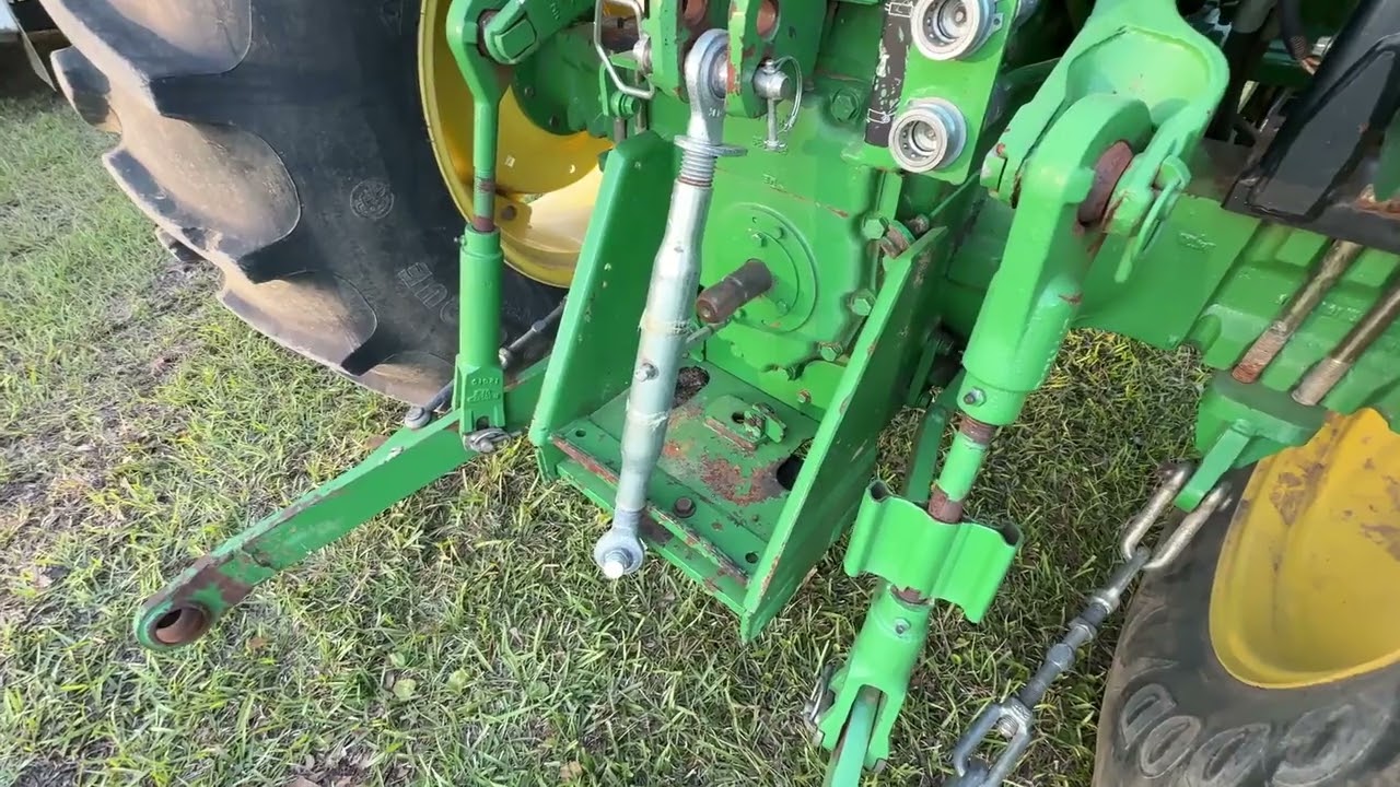 2012 JOHN DEERE 5065E For Sale