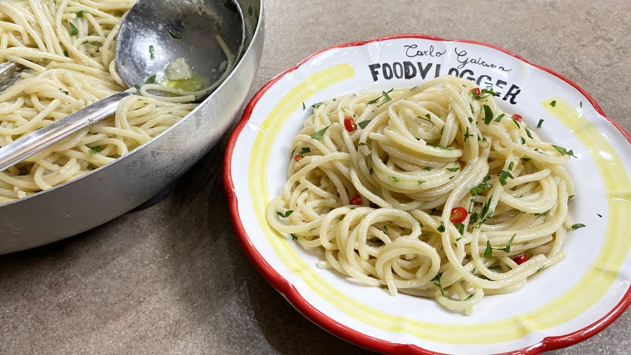 SPAGHETTI AGLIO OLIO E PEPERONCINO PERFETTI