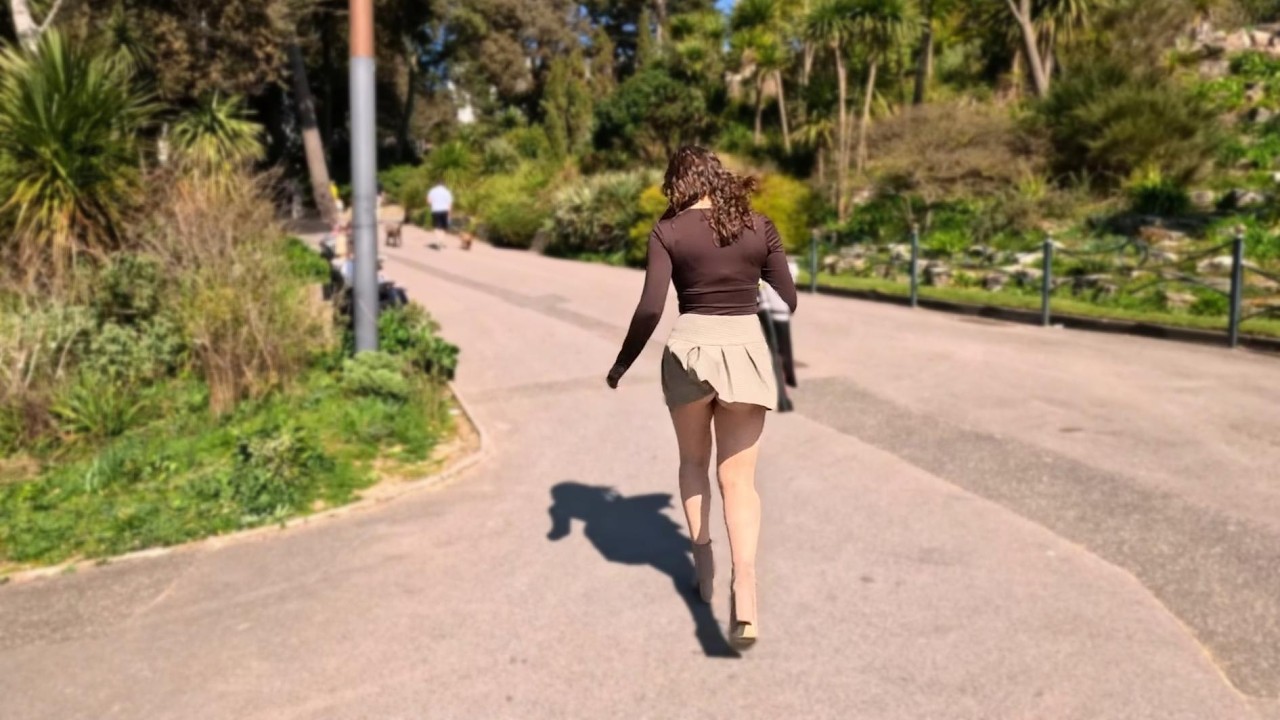 A Beautiful Day in Bournemouth: Beach & Gardens 4K Walk