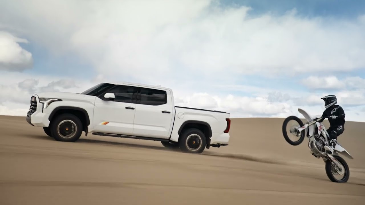 2025 Toyota Tundra Running Footage &ndash; Off-Road Thrills in the Sand!