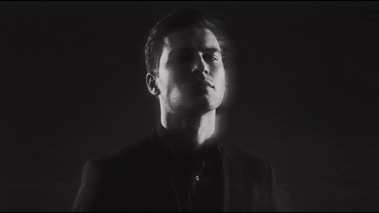 Echoes of Someone | Martin Beckett