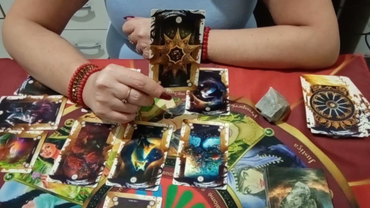 Karina Bosio Revela:Como ele/ela está em relação a mim?#tarot#amor.Whats(011)95052-4938.