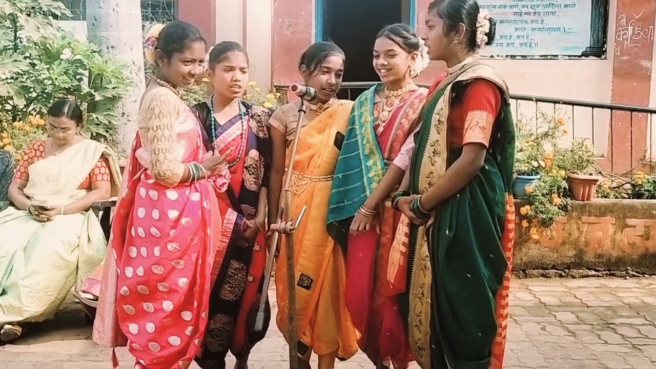 बालिका दिवस #सावित्रीबाई फुले यांची जयंती # गीत