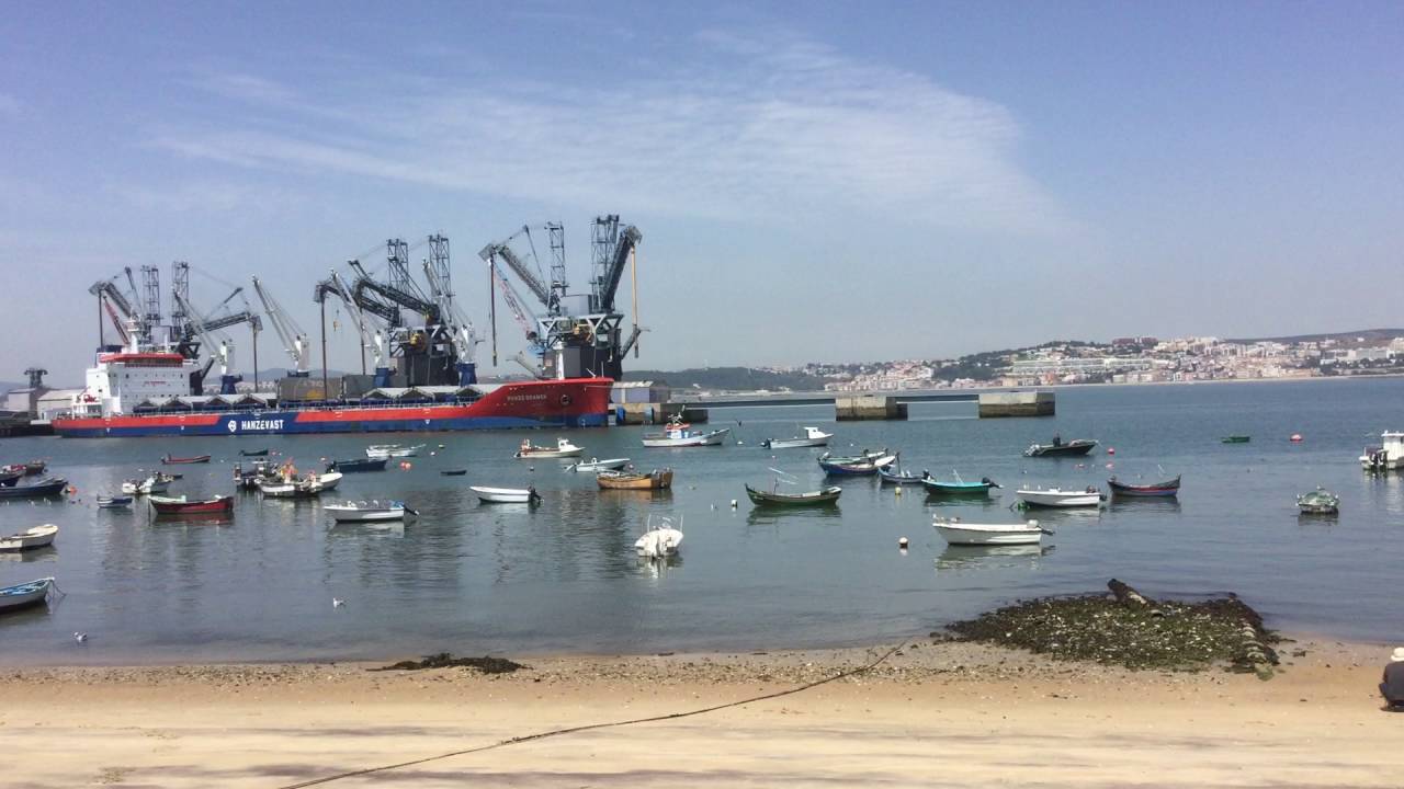 Lisbon seen from the south bank of the Tejo (Trafaria)