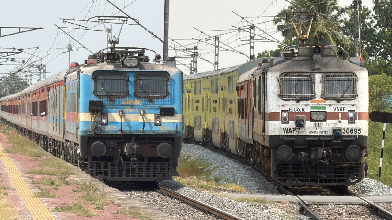 One More NEW Weekly Regular Train | Train Videos | Charlapalli - Bhubaneswar Express | I R