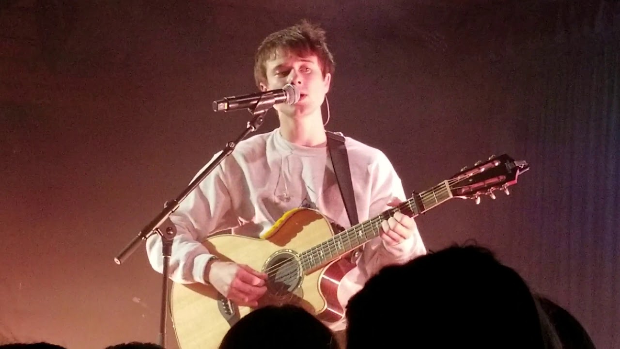 Alec Benjamin - Annabelle's Homework