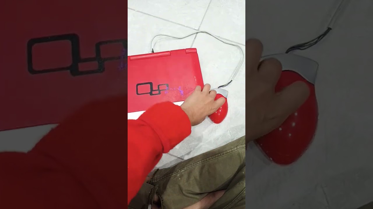 Toy laptop