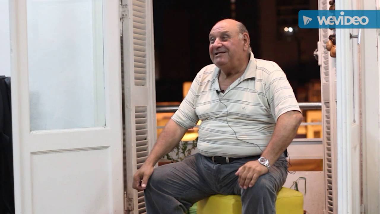 Se entera que va a ser abuelo