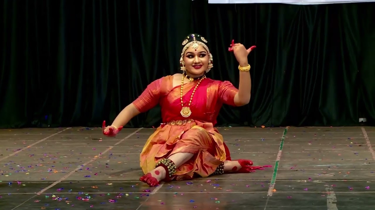 Varnam   Vellai Thamarayil