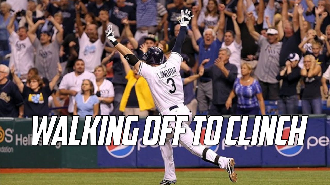 MLB | Walking off to Clinch