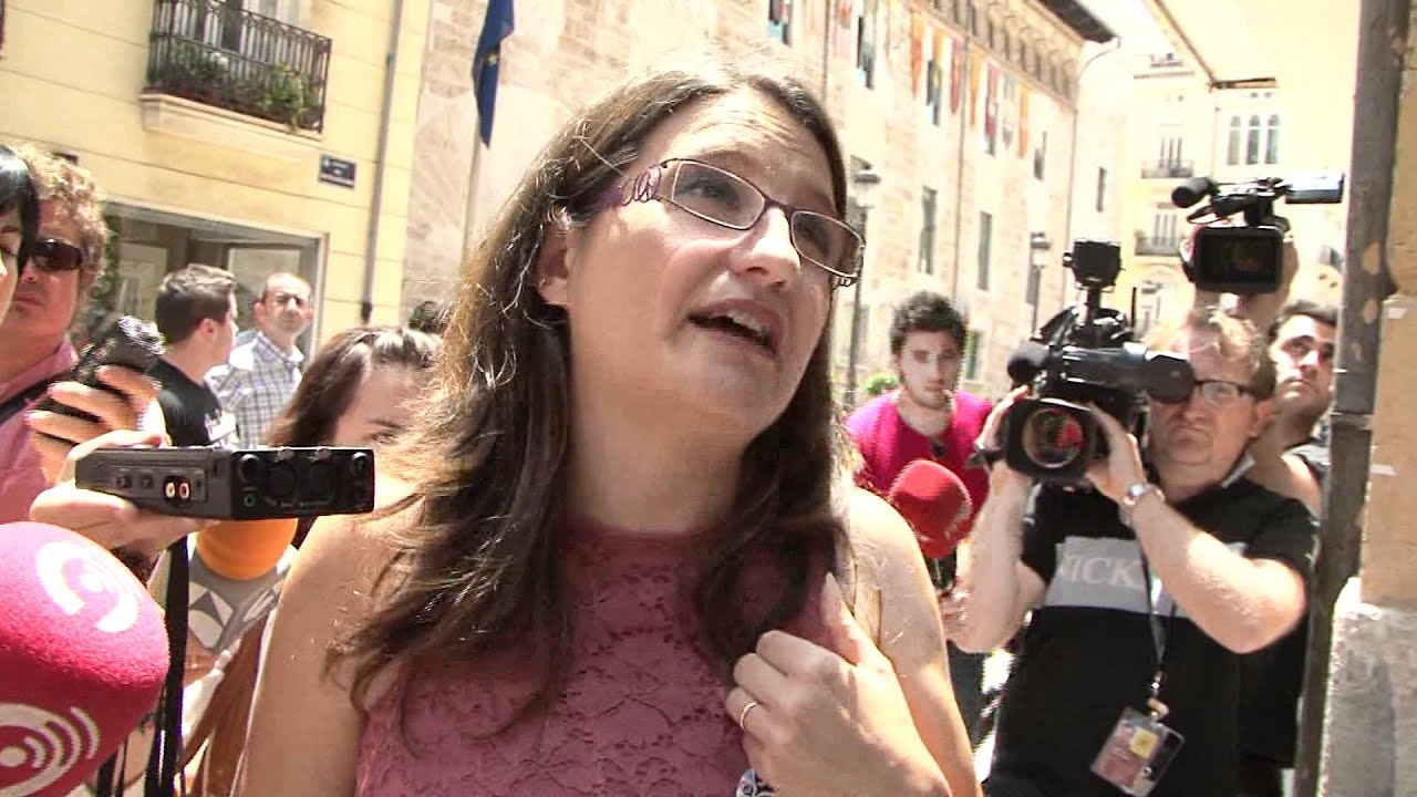 Mónica Oltra Toma Posesión Francisco Camps
