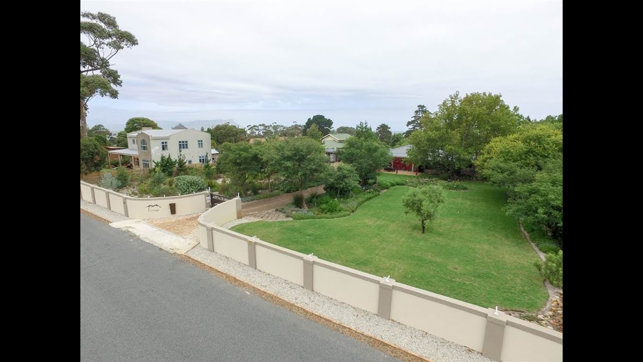 3 Bed House for sale in Western Cape | Overberg | Kleinmond | Kleinmond | 25 15Th Avenu |