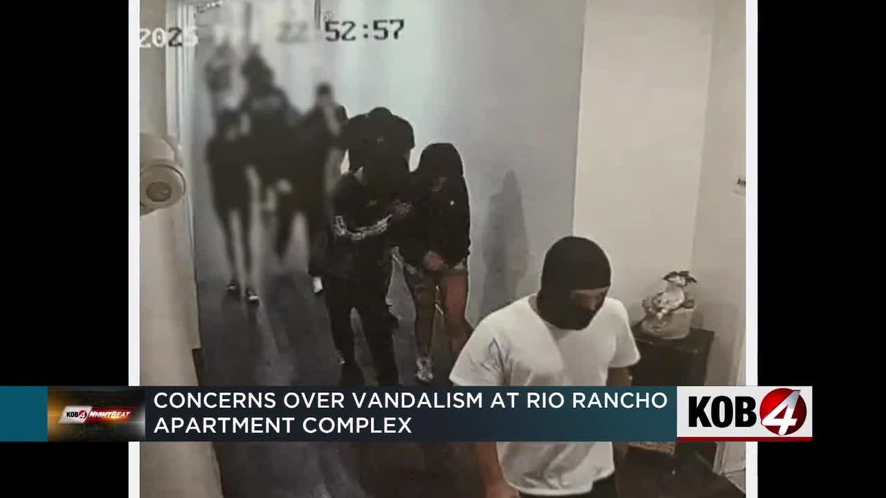 Zamaskowani wandale trzymają mieszkańc&oacute;w Rio Rancho w napięciu