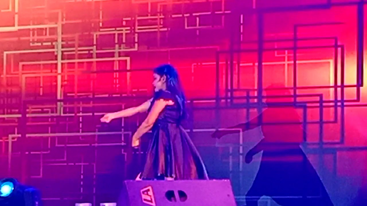 Priyanka Giri  Dance ghamasan