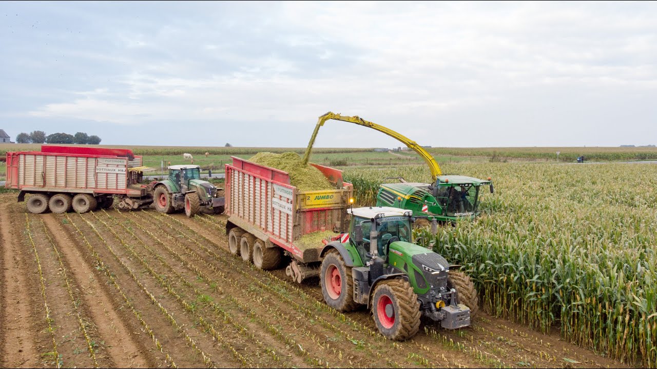Maïs | Fendt 936 Gen6 | John Deere 8700 i | Big Corn Silage