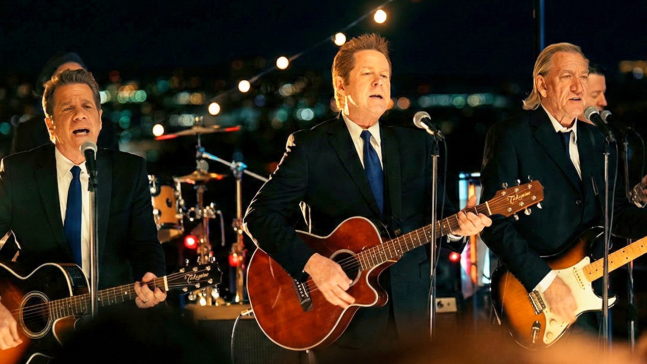 Eagles - Busy Being Fabulous (Official Video) [HD]