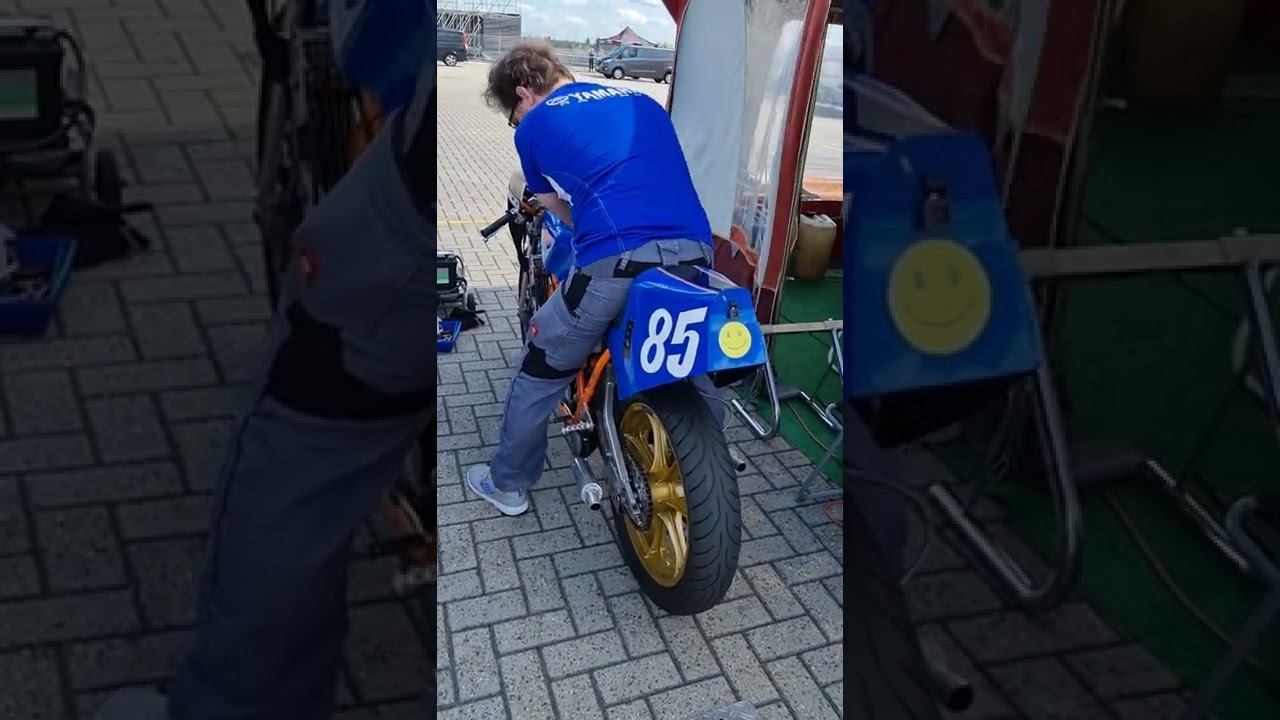 Yamaha TZ 1