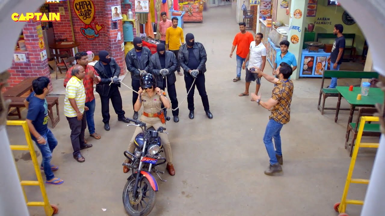 Karishma Singh पकड़ कर ले आई जब अपने साथ लहंगा जलाने वाली गैंग को || Maddam Sir