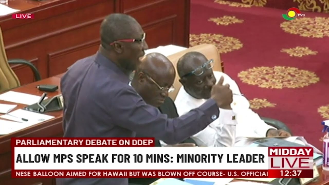 10 minutes Wahala: Afenyo Markin challenges the minority side of parliament to work within the rules