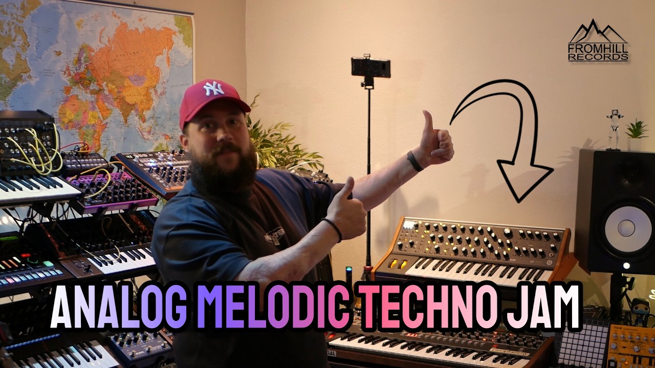 I make Analog Melodic Techno in my Studio