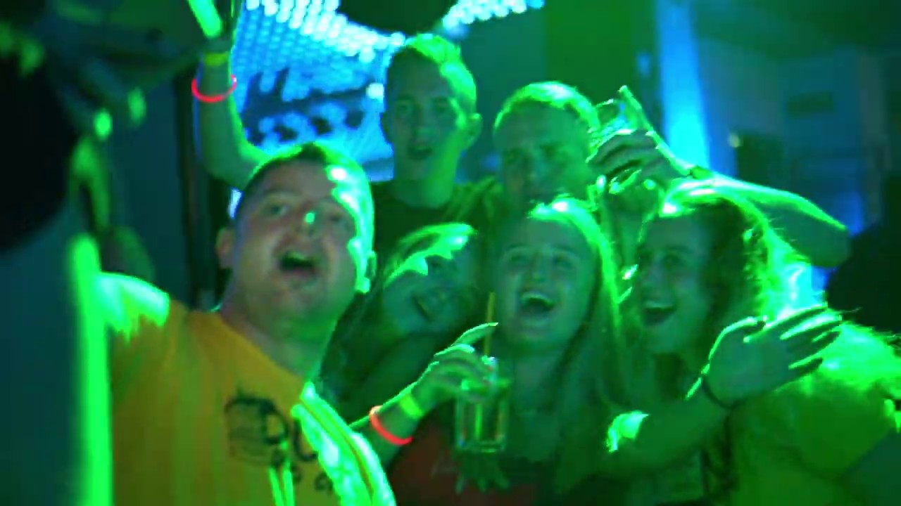 Pula pub crawl  | How to party in Pula | Pula nightlife