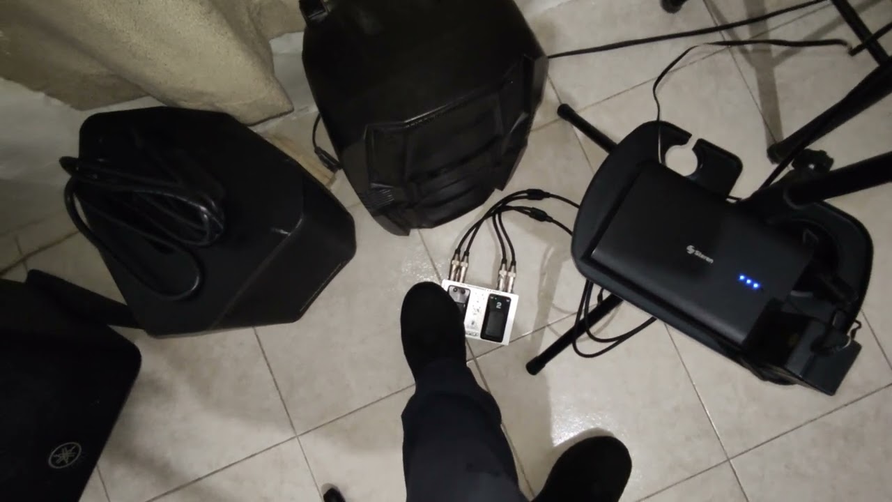 Caja de ritmos Alesis SR 16 y pedal Behringer AB 200. Parte 02