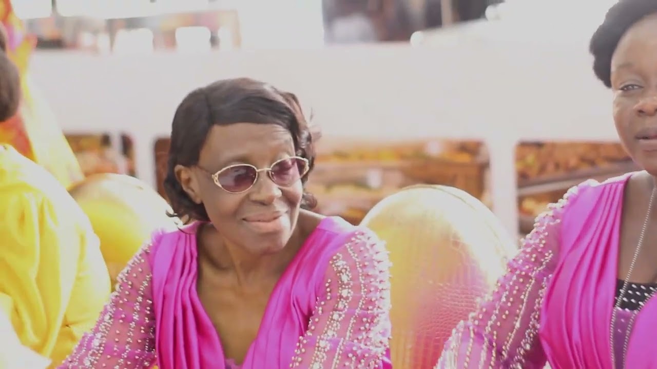 RETRO-La Grande Célébration Kinshasa 1ère Edition (Fr Vicky Tshiyoyi)