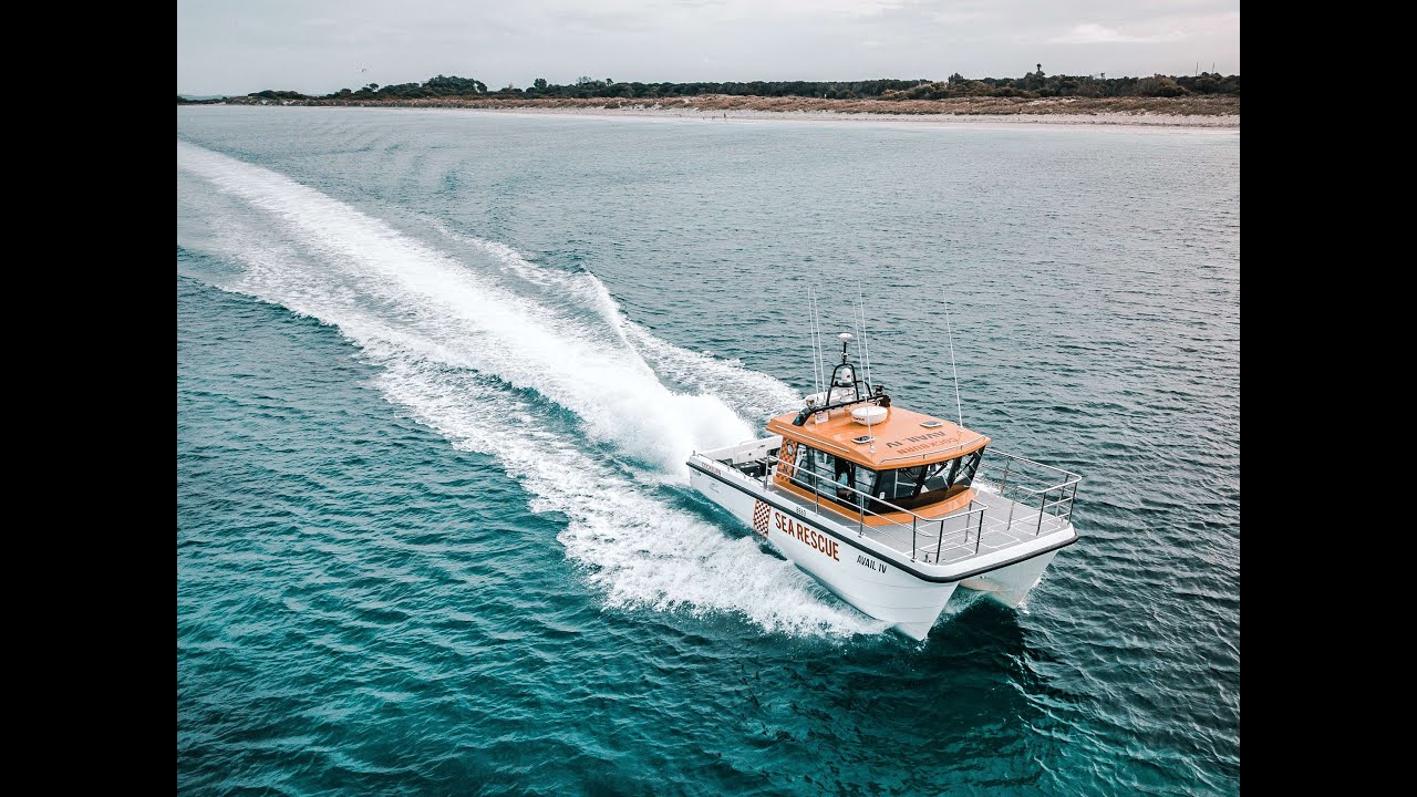 9-метровый катамаран Shockwave от Cockburn Sea Rescue