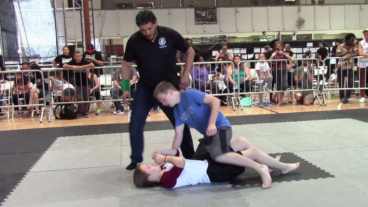 June 18, 2016 Operation Grapple Mat 1 Match  37