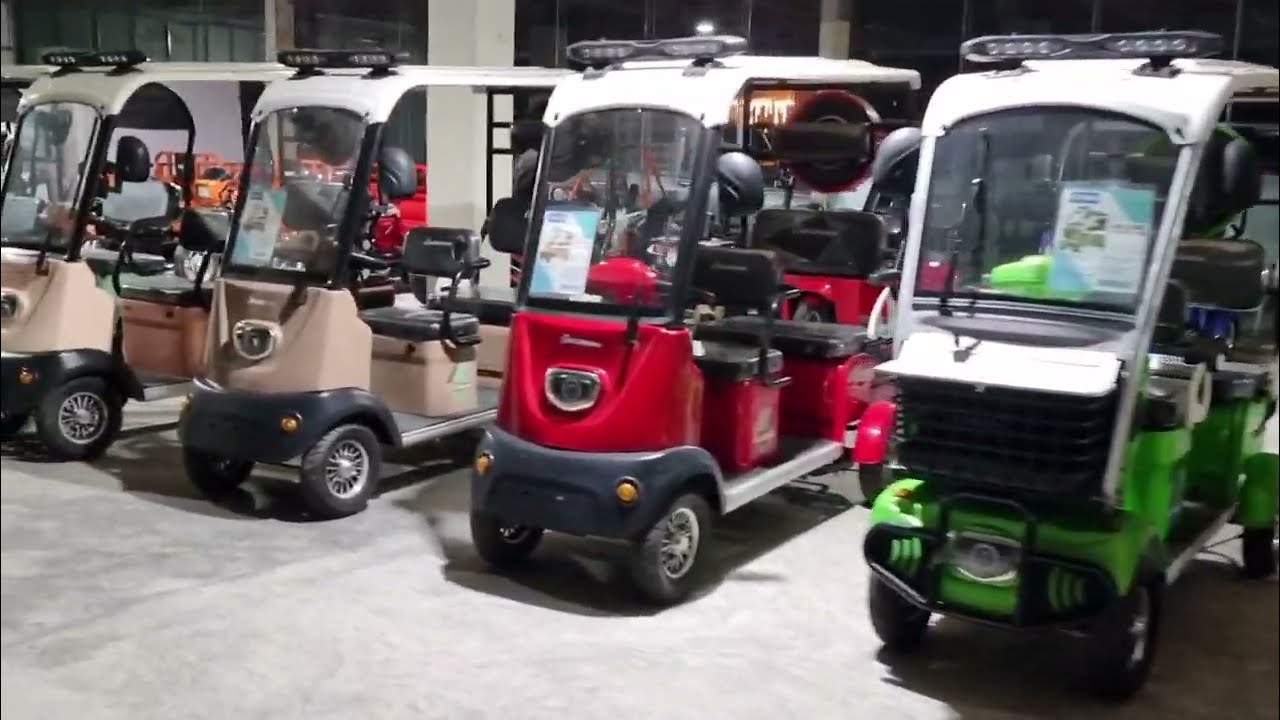 Philippines - Racal and Otobai utility vehicles, spotted in Tagaytay