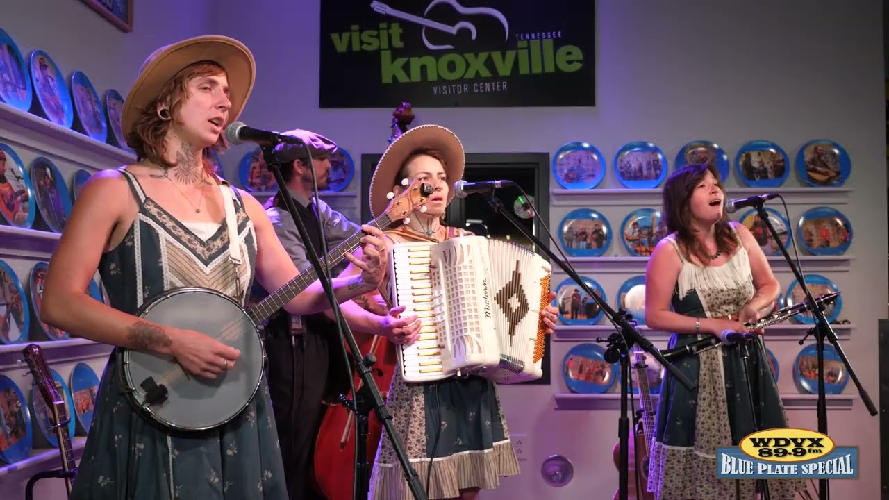The Barn Swallows - In The Way | WDVX Blue Plate Special