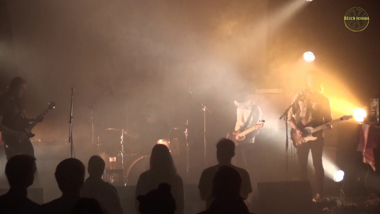 Red mountains - Endless Ocean @ Freakout in the fjord - verkstedhallen