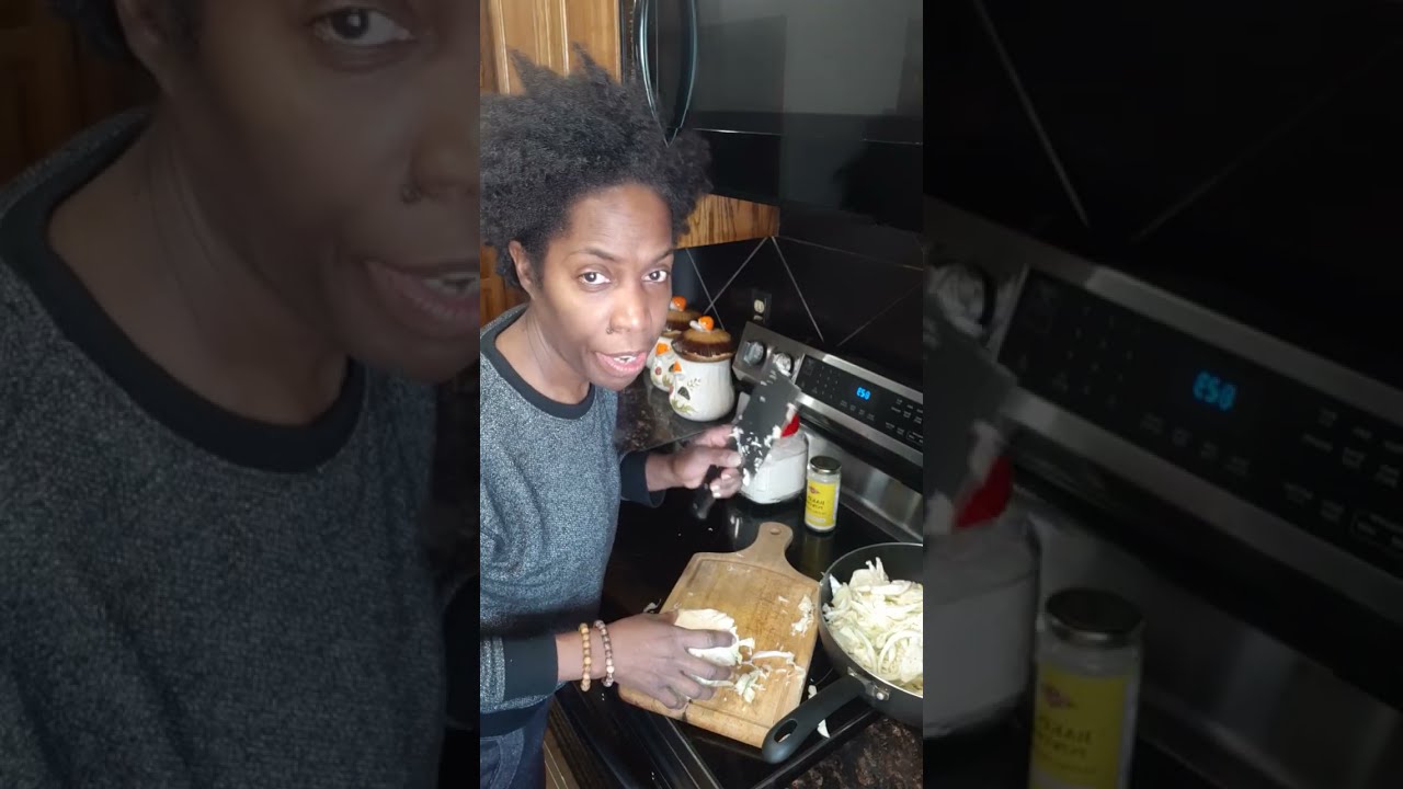 COOKING JAMAICAN AUTHENTIC STREAM CABBAGE WITH FRIED DUMPLINGS AND A COLD WINTER MORNING IN CANADA 