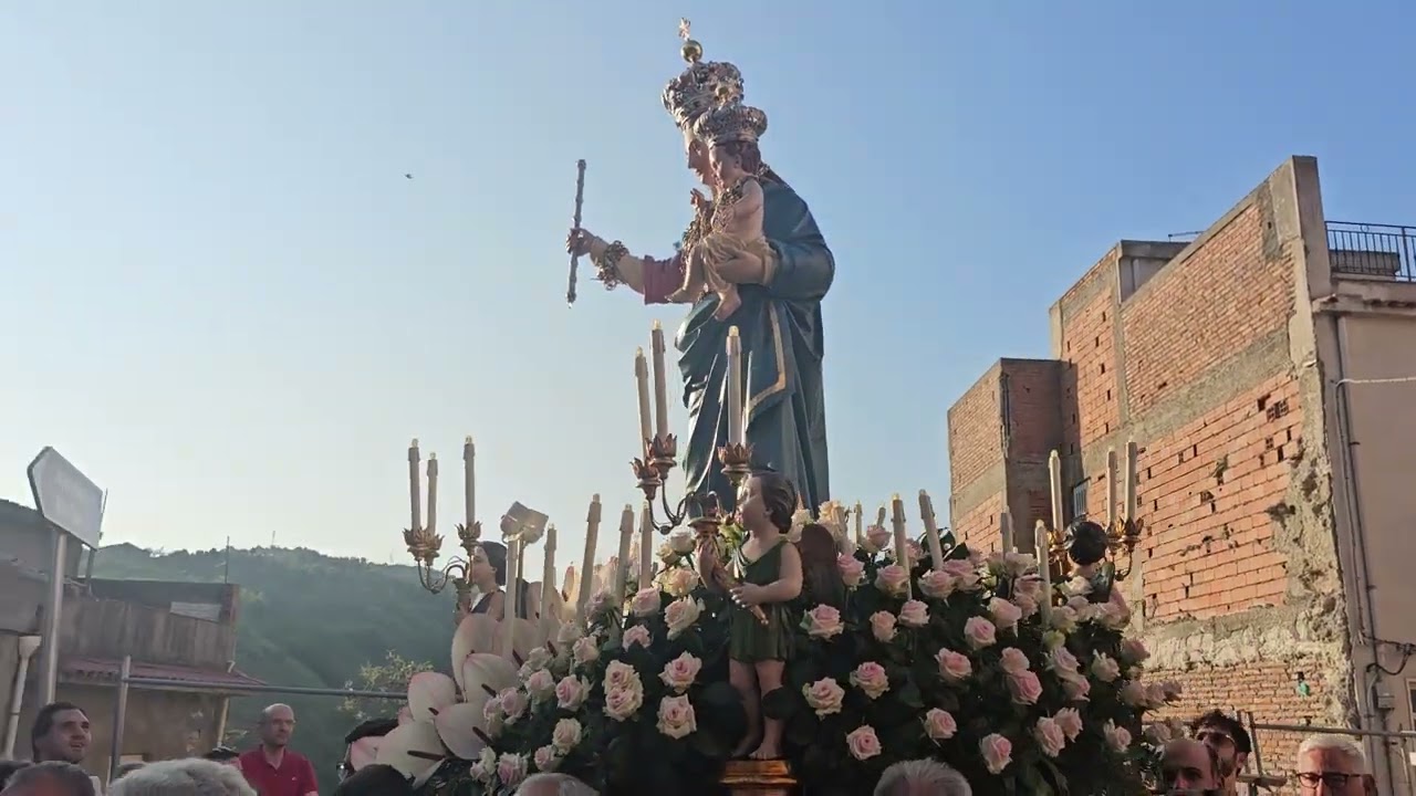 L'arrivo di S.E. Arcivescovo Giovanni Accolla a Soccorso e la riapertura al culto della Chiesa Madre