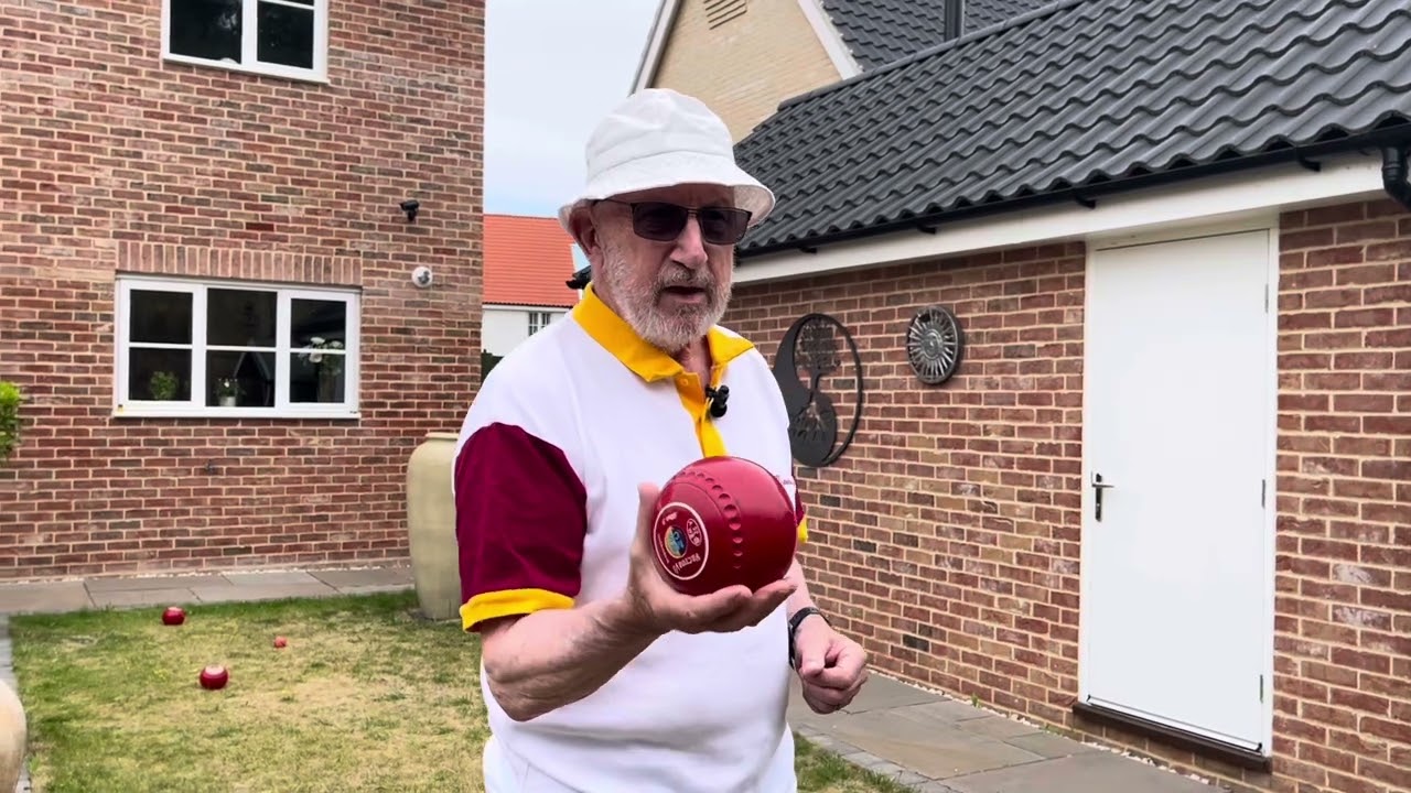 Is it Easier to Take Weight Off Than to Put Weight On in Lawn Bowls?