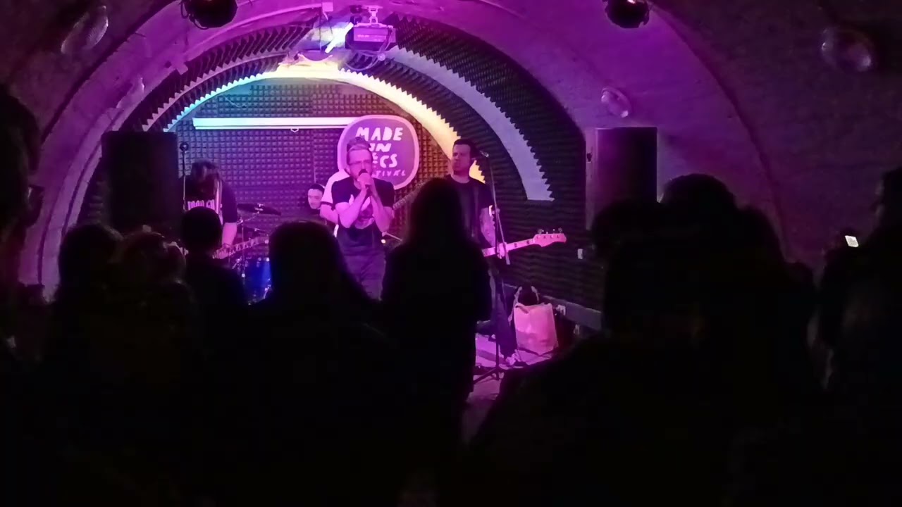 Rönk - Még egy méter @ Várárok