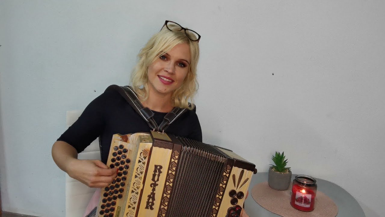 Darja Gajšek - Čebelar