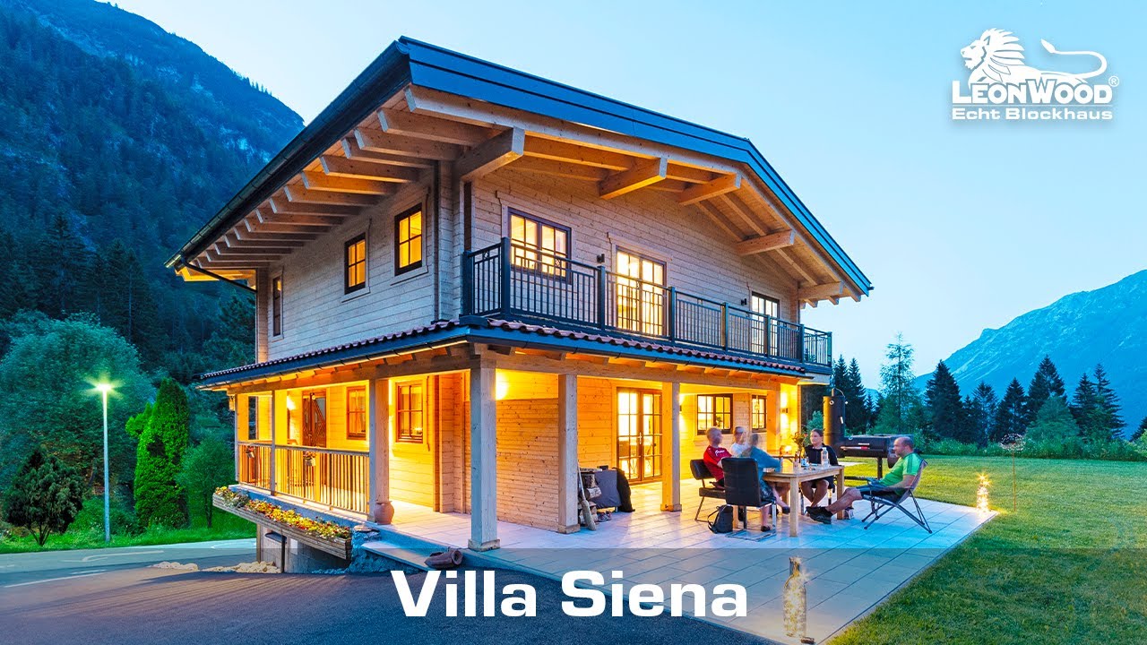 Blockhaus „Villa Siena“: Tiroler Akzente im mediterranen Holzbau