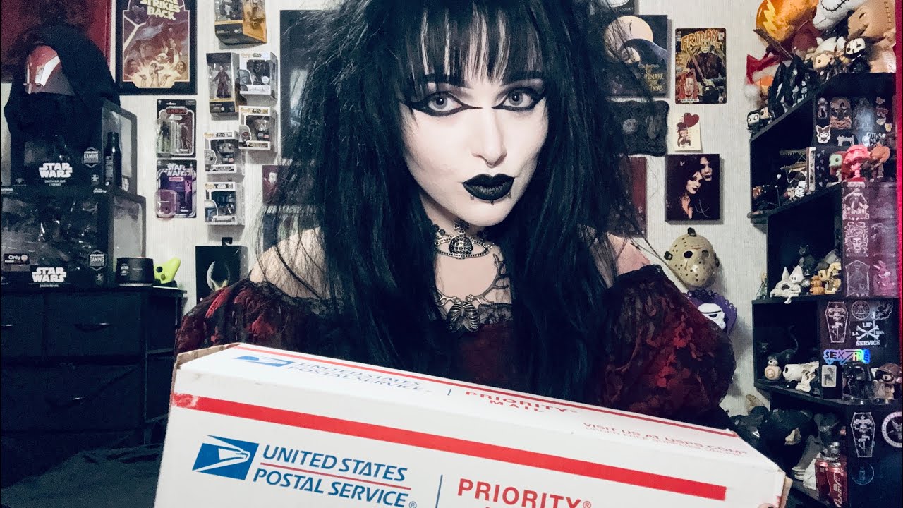 ASMR Unboxing Gifts From A Friend 