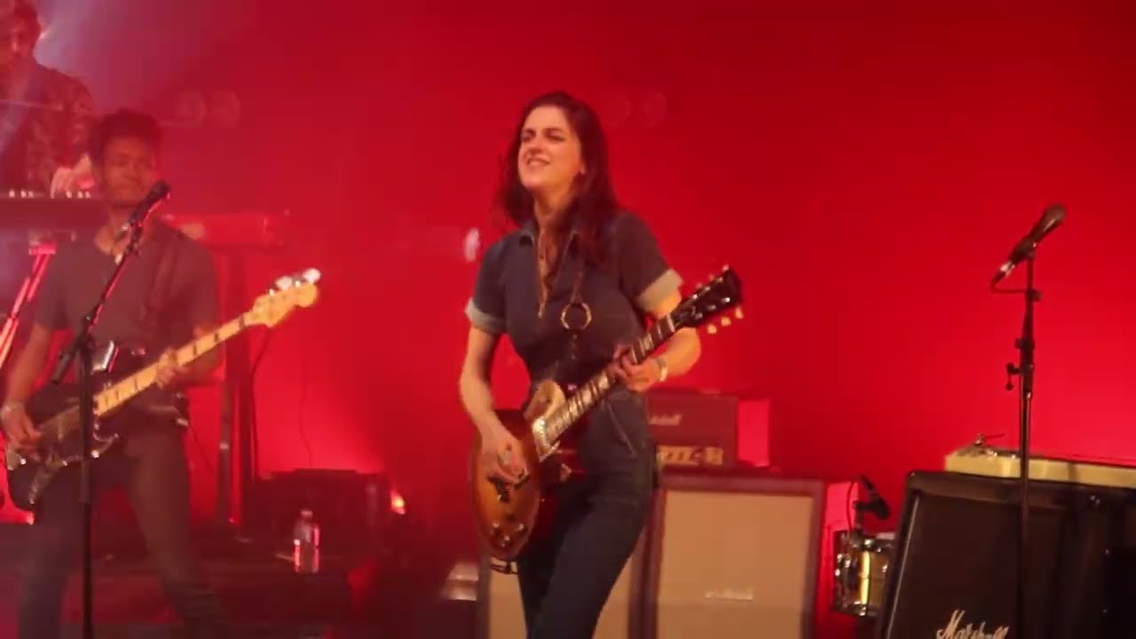 Laura Cox - Hard Blues Shot - La Cigale - 18/03/2023